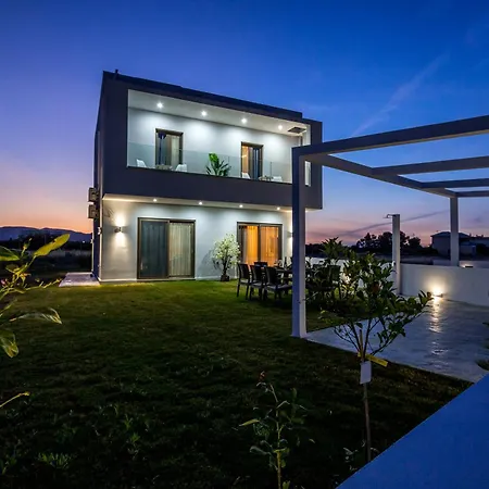 Lux Stana Zakynthos Town